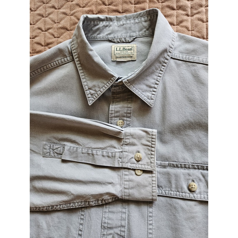 L.L. Bean Traditional Fit Men's Blue Button Down LS 100% Cotton Shirt, LG